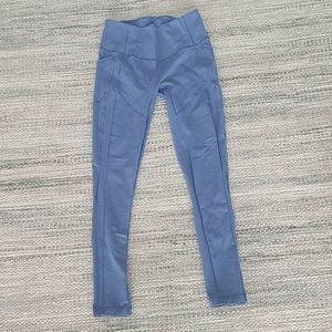 Lululemon All The Right Places sz8 28"